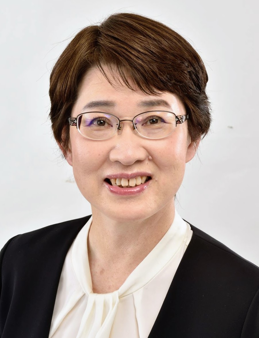 亀田優子の選挙時に撮ったガッツポーズの写真